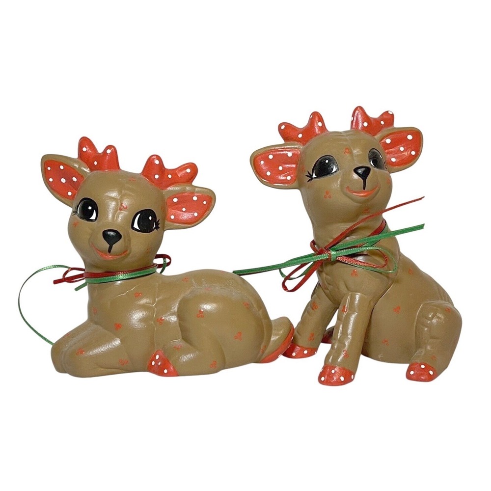 2 Vintage Ceramic‎ Christmas Quilted Hand Painted Kimple Mold Reindeer Red Dots